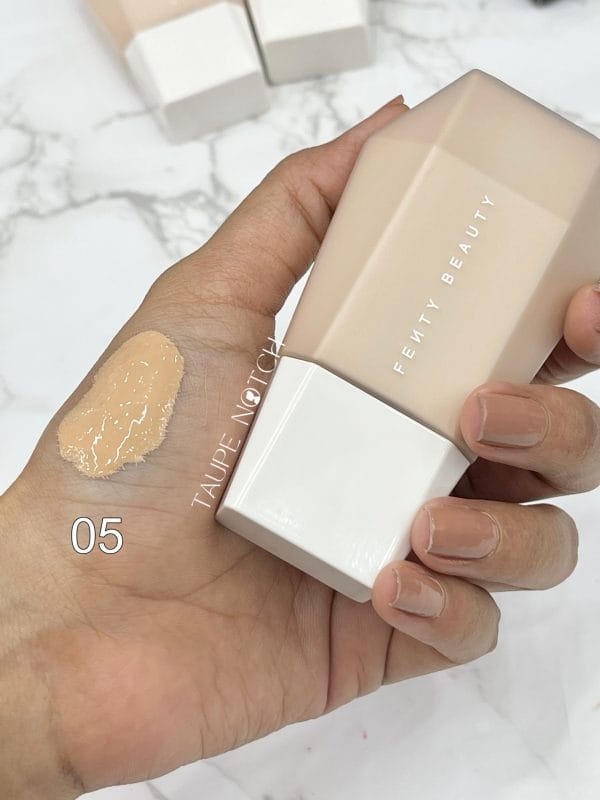 FENTY BEAUTY by Rihanna Eaze Drop Blurring Skin Tint - Image 4