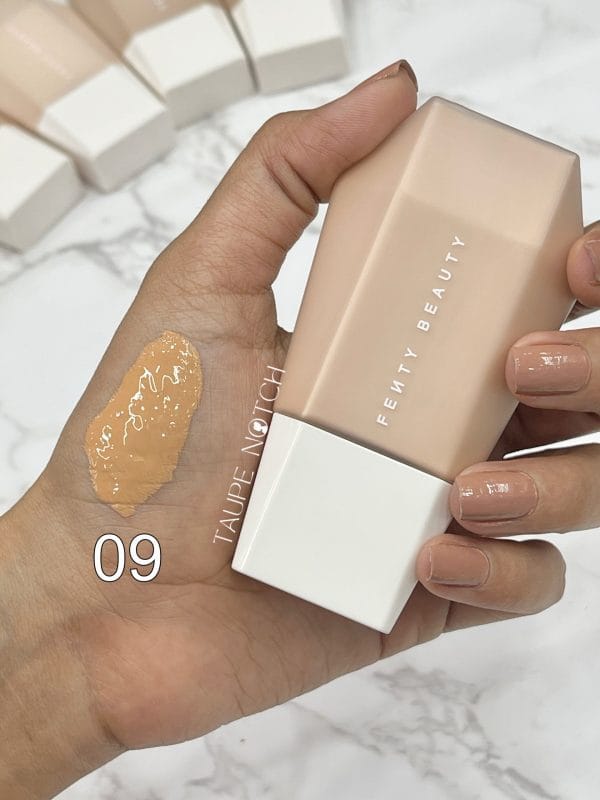 FENTY BEAUTY by Rihanna Eaze Drop Blurring Skin Tint - Image 7