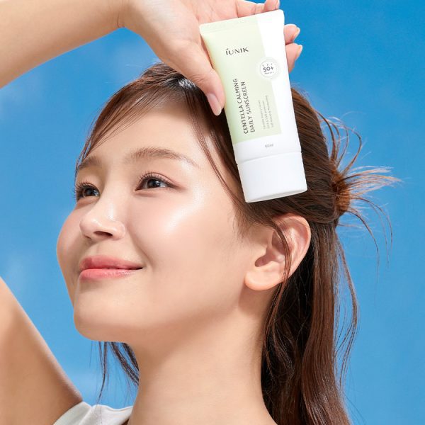 iUNIK Centella Calming Daily Sunscreen 60m - Image 4