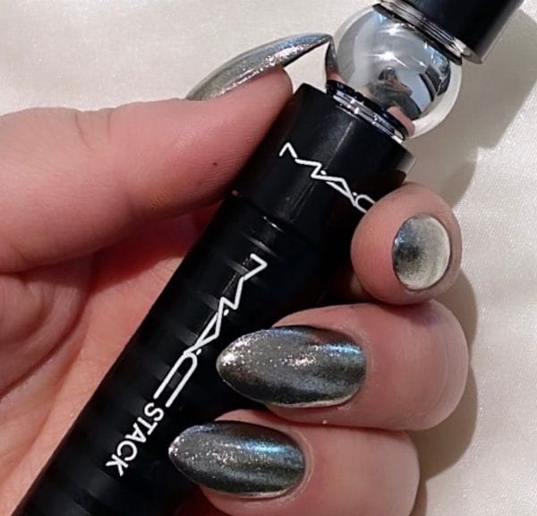 MAC MACStack Mascara (Black Stack) - Image 7