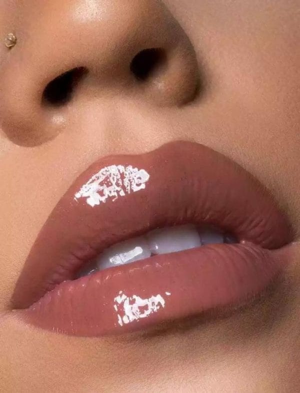 Rare Beauty Stay Vulnerable Glossy Lip Balm (Nearly Neautral) - Image 4