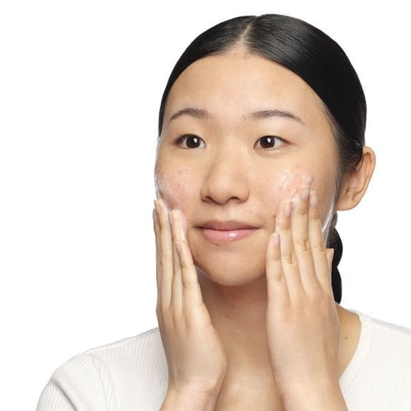 The Ordinary Glucoside Foaming Cleanser 150 ml - Image 2