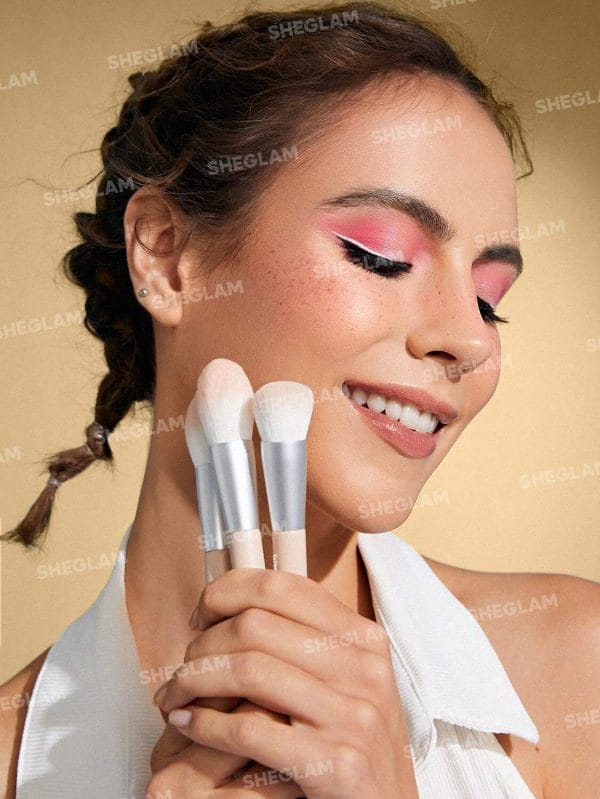 SHEGLAM Glam 101 Face Essentials Brush Set With Bag - Image 5