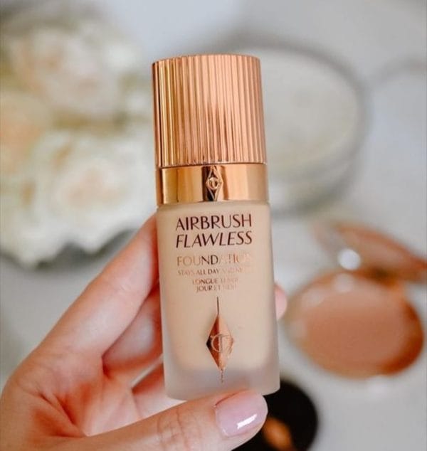 Charlotte Tilbury Airbrush Flawless Foundation (30ml) - Image 2