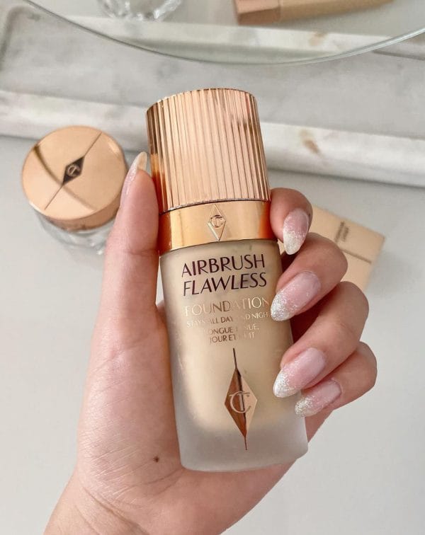 Charlotte Tilbury Airbrush Flawless Foundation (30ml) - Image 3