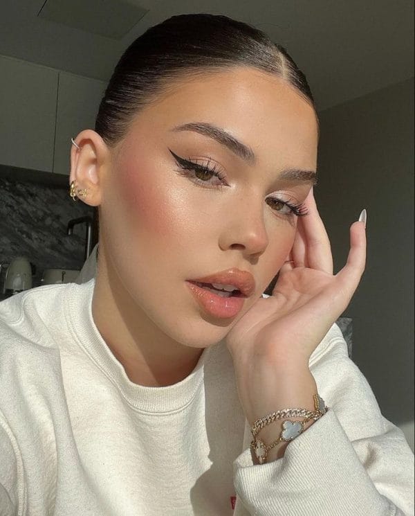 CHARLOTTE TILBURY Cheek to Chic Blush-PILLOW TALK - Image 7