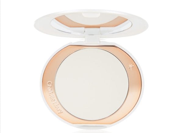 Charlotte Tilbury Airbrush Brightening Flawless Finish Powder - Image 3