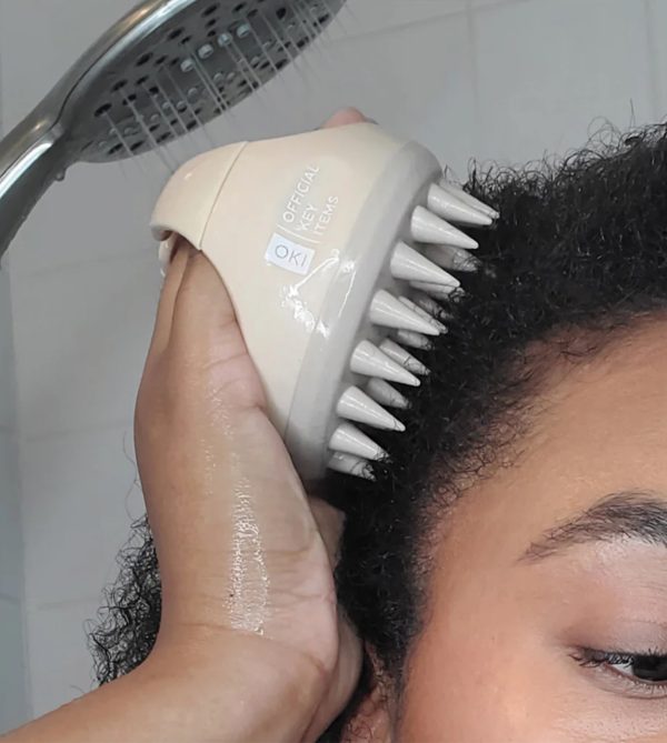 AOA A+ SHAMPOO SCALP MASSAGER BRUSH (44 BRISTLES)- Beige - Image 2