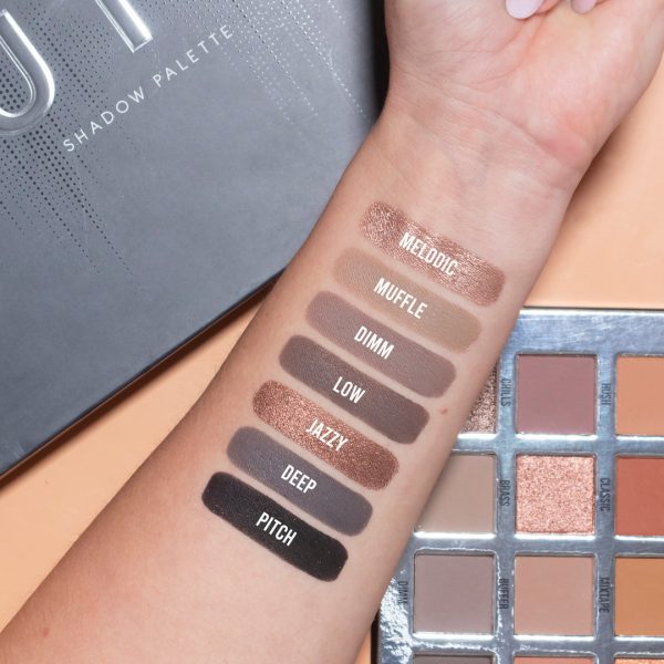 Bperfect Muted Eyeshadow Palette - Image 7