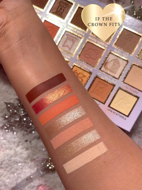 P.Louise If The Crown Fits Eyeshadow Palette - Image 7