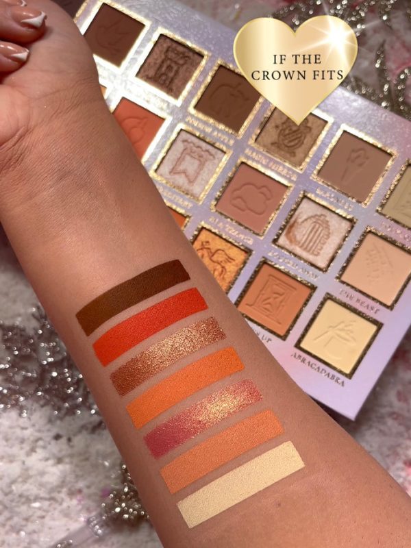 P.Louise If The Crown Fits Eyeshadow Palette - Image 8