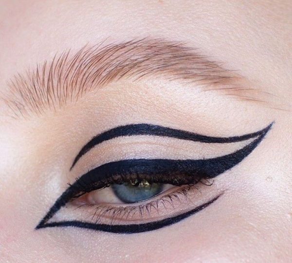 Maybelline Master Ink (Lasting Drama) Matte Waterproof Eyeliner - Image 2