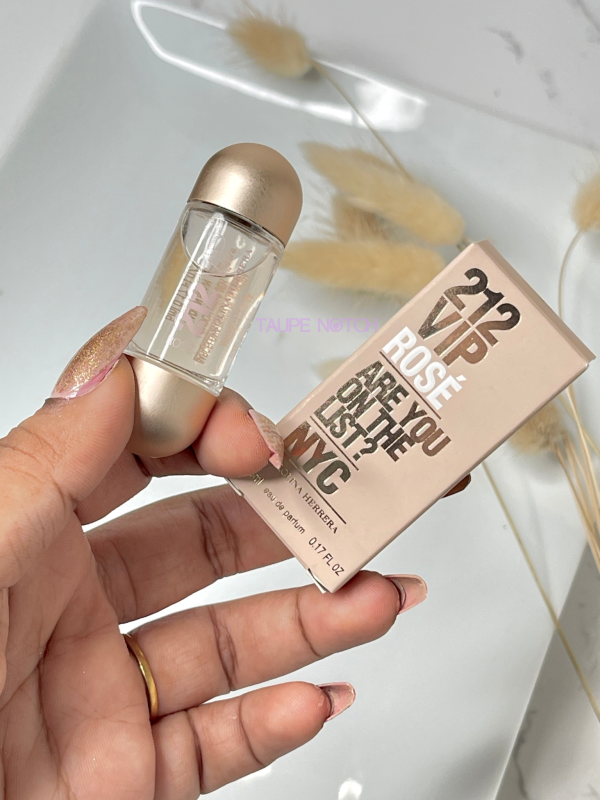 Carolina Herrera 212 Vip Rose EDP 5ml - Image 3
