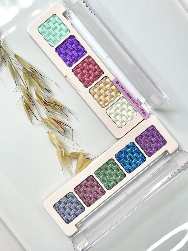 Shopaarel 5 Color Eyeshadow Palette - CRYSTAL - Image 2