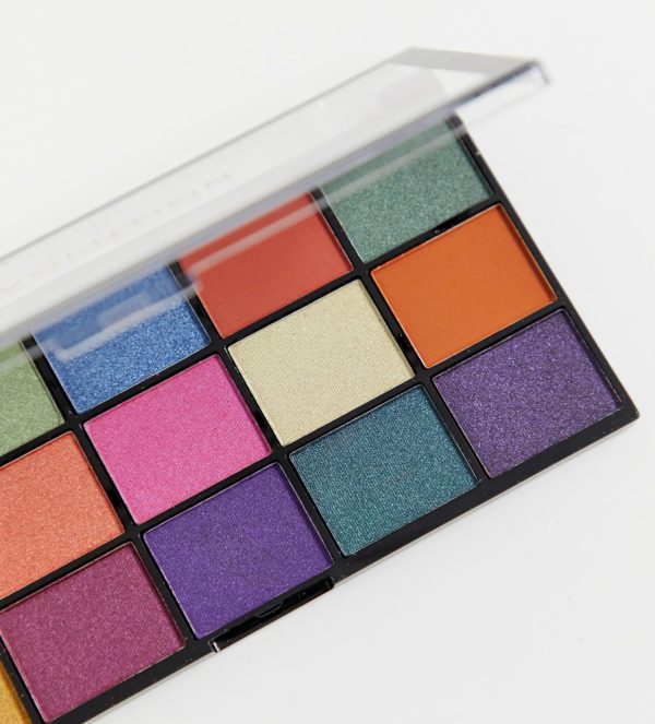 Revolution Reloaded Eyeshadow Palette Passion for Color - Image 4