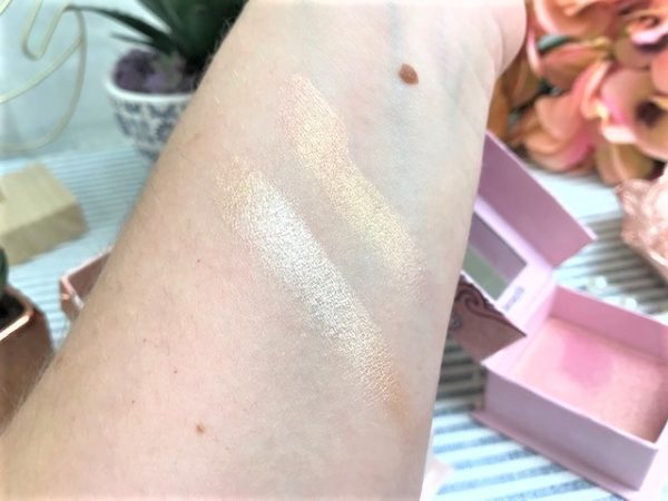 Benefit Tickle Powder Highlighter 8g - Image 5