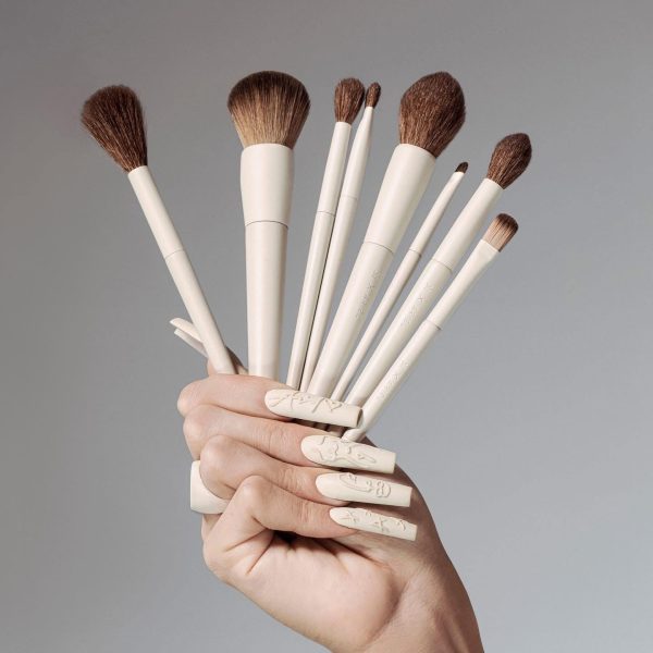 Morphe X Ariel Signature Look 12-Piece Face & Eye Brush Set - Image 5