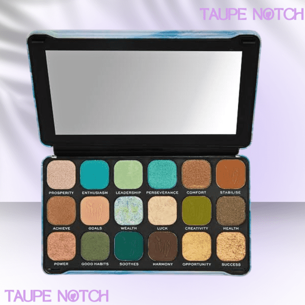 Makeup Revolution Crystal Aura Forever Flawless Shadow Palette Aventurine