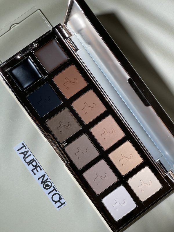 PATRICK TA Major Dimension III Matte Eyeshadow Palette - Image 4